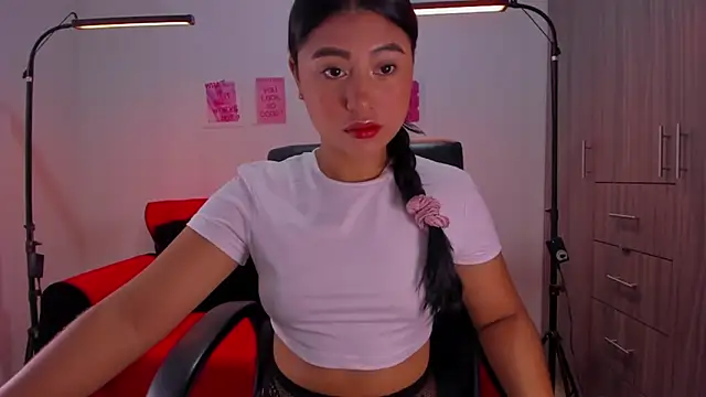 Snapshot of cloy_baby__ chatting on July 15, 2026, 11:15 am cloy baby online show from July 15, 2026, 11:15 am
