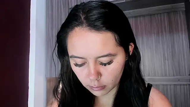 Snapshot of valerymeyerr chatting on May 13, 2026, 12:13 pm valerymeyerr online show from May 13, 2026, 12:13 pm