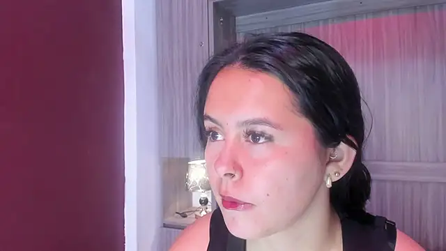 Snapshot of valerymeyerr chatting on May 22, 2026, 12:00 pm valerymeyerr online show from May 22, 2026, 12:00 pm