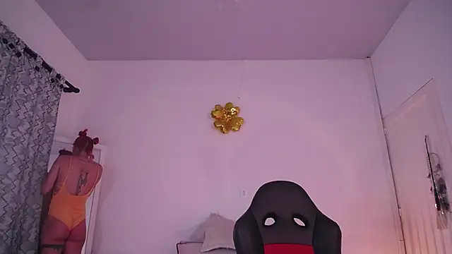 alejandrafitt online show from February 7, 2026, 3:54 am