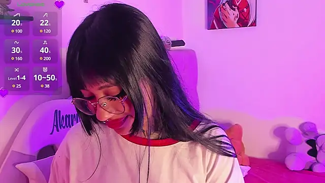 Snapshot of Akari1_Mischief chatting on December 8, 2024, 2:49 am Akari1 Mischief online show from December 8, 2024, 2:49 am