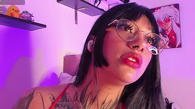 Snapshot of Akari1_Mischief chatting on December 24, 2024, 10:06 pm Akari1 Mischief online show from December 24, 2024, 10:06 pm