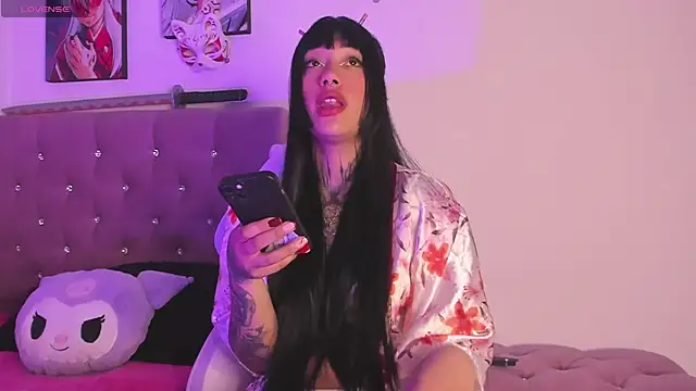 Snapshot of Akari1_Mischief chatting on March 7, 2025, 4:57 am Akari1 Mischief online show from March 7, 2025, 4:57 am