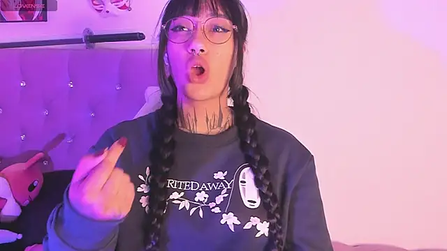 Snapshot of Akari1_Mischief chatting on March 8, 2025, 4:45 am Akari1 Mischief online show from March 8, 2025, 4:45 am