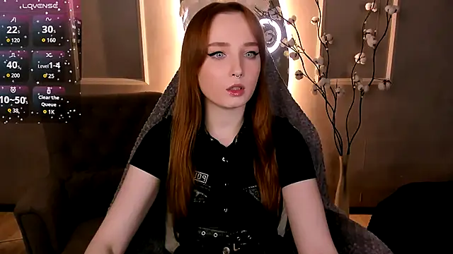 Snapshot of Emma_Chery chatting on November 23, 2025, 1:44 pm Emma Chery online show from November 23, 2025, 1:44 pm