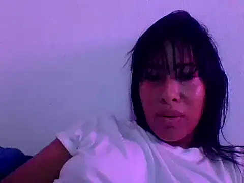 Snapshot of Kitra_New chatting on December 24, 2024, 3:16 am Kitra New online show from December 24, 2024, 3:16 am