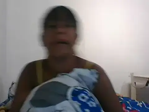 Snapshot of Kitra_New chatting on December 29, 2024, 7:28 am Kitra New online show from December 29, 2024, 7:28 am