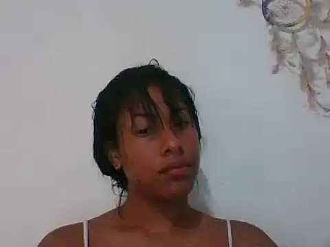 Snapshot of Kitra_New chatting on December 30, 2024, 7:26 am Kitra New online show from December 30, 2024, 7:26 am