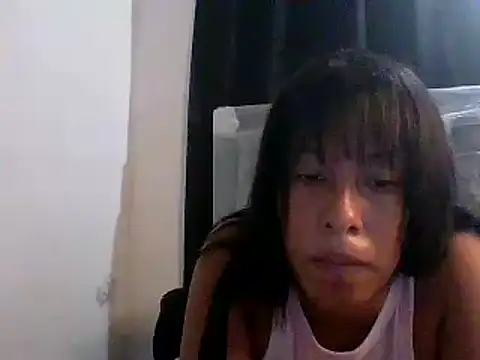 Snapshot of Kitra_New chatting on January 25, 2025, 5:08 pm Kitra New online show from January 25, 2025, 5:08 pm