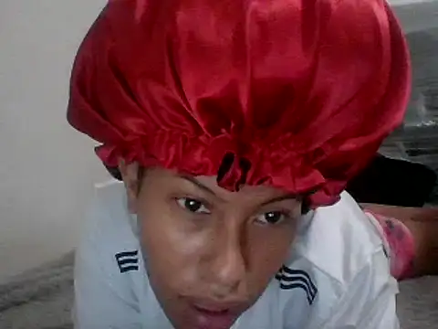 Snapshot of Kitra_New chatting on February 20, 2025, 6:28 am Kitra New online show from February 20, 2025, 6:28 am