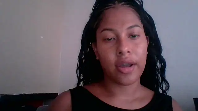 Snapshot of Kitra_New chatting on November 9, 2025, 3:54 pm Kitra New online show from November 9, 2025, 3:54 pm