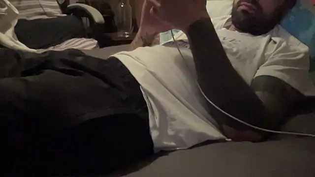 kameray12 online show from December 3, 2025, 1:24 am