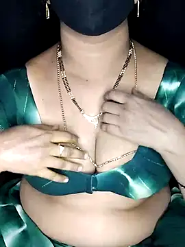 vintage-vibs online show from February 10, 2026, 6:39 am