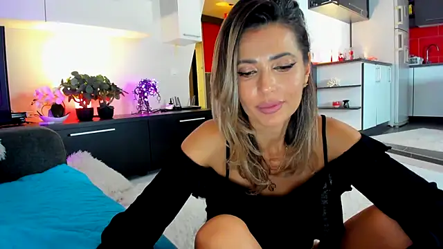 Snapshot of MissSmiley26 chatting on February 1, 2025, 3:19 am MissSmiley26 online show from February 1, 2025, 3:19 am