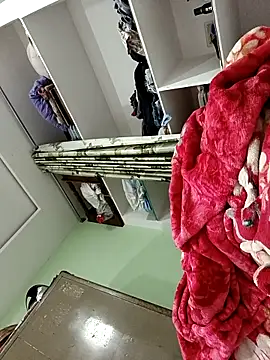 PVNRAO0831 online show from September 21, 2025, 2:19 pm