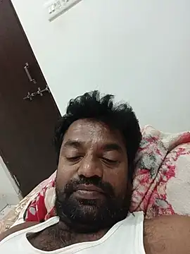 Snapshot of PVNRAO0831 chatting on July 24, 2026, 5:22 pm PVNRAO0831 online show from July 24, 2026, 5:22 pm