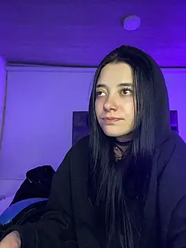 Snapshot of Isabella_21x chatting on June 28, 2026, 1:11 am Isabella 21x online show from June 28, 2026, 1:11 am