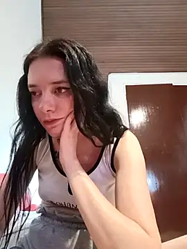 Snapshot of Isabella_21x chatting on July 31, 2026, 3:11 pm Isabella 21x online show from July 31, 2026, 3:11 pm