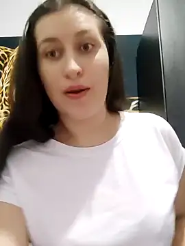 Snapshot of dulccemaria24 chatting on January 28, 2025, 3:36 am dulccemaria24 online show from January 28, 2025, 3:36 am