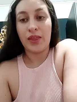 Snapshot of dulccemaria24 chatting on March 7, 2025, 12:04 am dulccemaria24 online show from March 7, 2025, 12:04 am