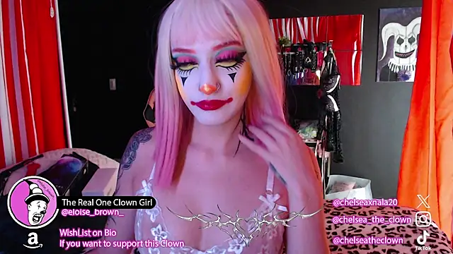 Snapshot of Eloise-brown chatting on May 29, 2026, 7:12 pm Eloise-brown online show from May 29, 2026, 7:12 pm