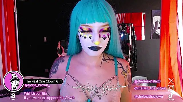 Snapshot of Eloise-brown chatting on June 1, 2026, 4:31 pm Eloise-brown online show from June 1, 2026, 4:31 pm