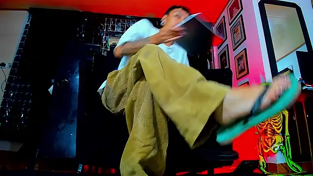 Snapshot of vivi-honey chatting on October 9, 2025, 11:58 pm vivi-honey online show from October 9, 2025, 11:58 pm