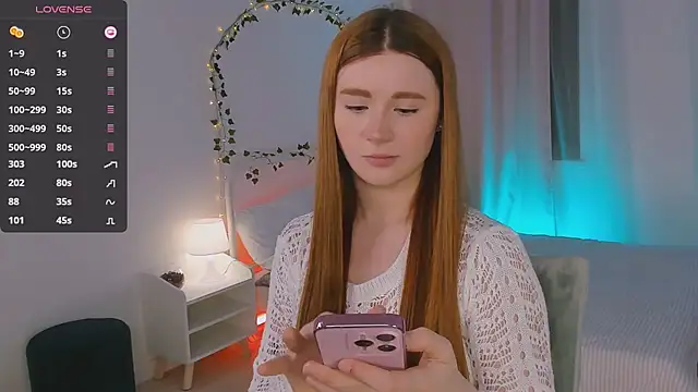 Freckle Diyana online show from January 23, 2025, 5:45 am