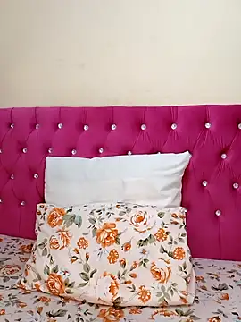 Snapshot of Miss_Moriah chatting on March 11, 2025, 3:12 pm Miss Moriah online show from March 11, 2025, 3:12 pm