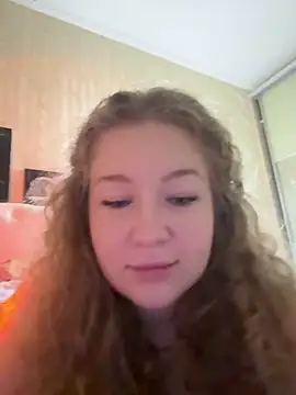 CassieRide online show from December 3, 2025, 8:18 pm