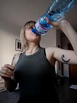 Snapshot of MySweetcum69 chatting on November 30, 2025, 1:15 pm MySweetcum69 online show from November 30, 2025, 1:15 pm