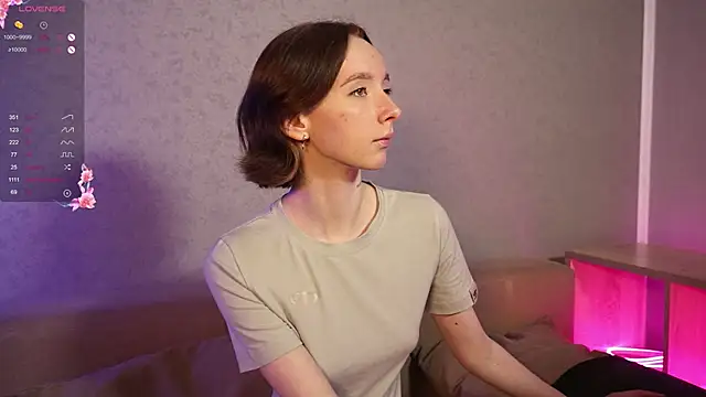 LimaLexxx online show from February 2, 2025, 6:42 pm