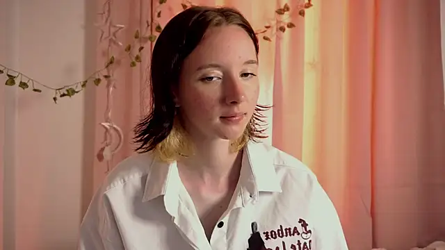 LimaLexxx online show from September 27, 2025, 2:38 am