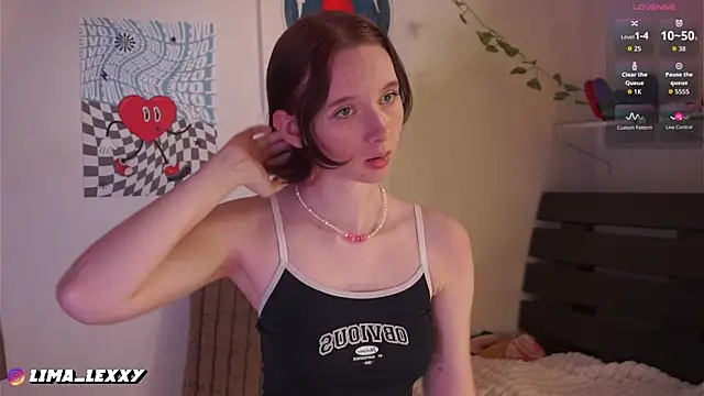 LimaLexxx online show from May 11, 2026, 2:28 am