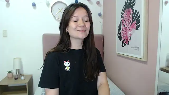 Snapshot of lanna_1878 chatting on May 11, 2026, 3:18 pm lanna 1878 online show from May 11, 2026, 3:18 pm