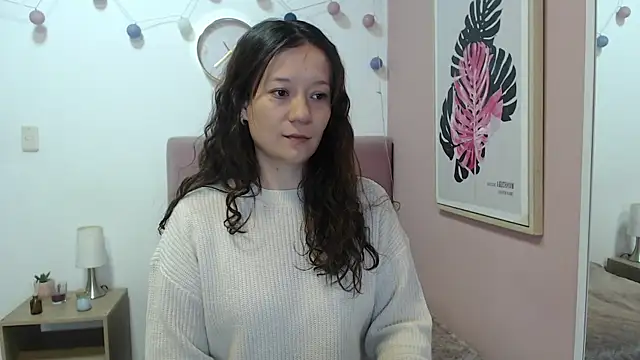 Snapshot of lanna_1878 chatting on June 17, 2026, 1:01 pm lanna 1878 online show from June 17, 2026, 1:01 pm