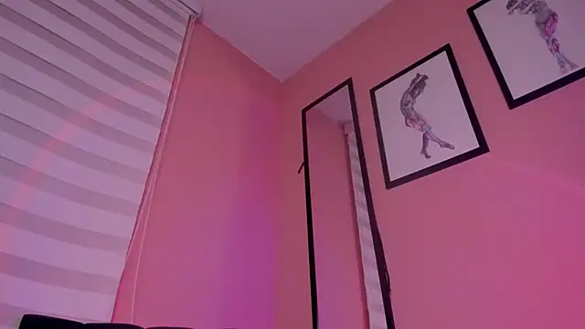 SensualJane2 online show from June 16, 2026, 1:52 am