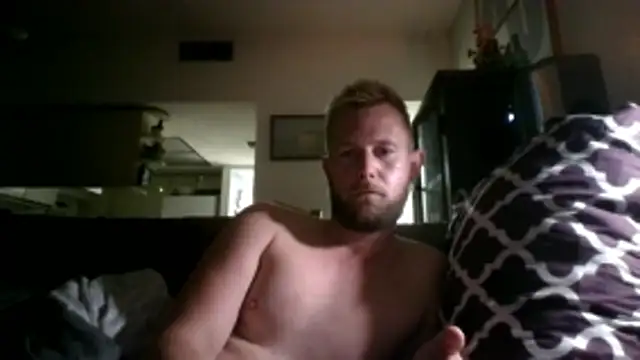 Snapshot of W1LBURN chatting on June 13, 2026, 8:45 am W1LBURN online show from June 13, 2026, 8:45 am