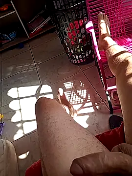 Putaepirocudo online show from February 8, 2026, 11:57 am