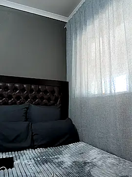 ExclusiveLeexx online show from October 4, 2025, 12:25 pm