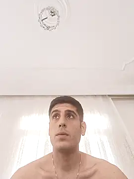 arenn1997 online show from October 25, 2025, 12:02 pm