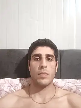 arenn1997 online show from April 30, 2026, 10:03 pm