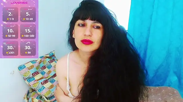 Snapshot of cristina_connor chatting on October 6, 2025, 2:31 am cristina connor online show from October 6, 2025, 2:31 am