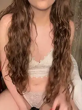 SierraFox  online show from March 5, 2025, 4:13 pm