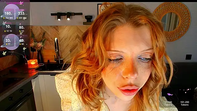 Hannah Carr online show from April 23, 2026, 10:23 pm
