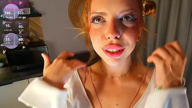 Hannah Carr online show from August 1, 2026, 8:19 pm