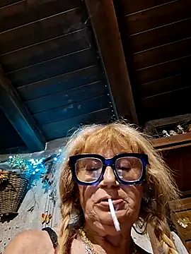 Snapshot of eva2023sexy chatting on May 28, 2026, 7:44 pm eva2023sexy online show from May 28, 2026, 7:44 pm