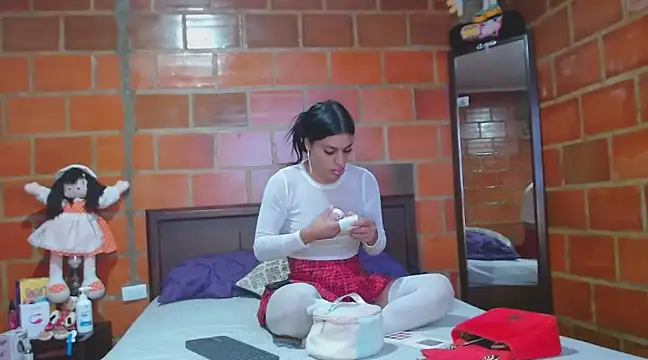 Snapshot of golositha29 chatting on December 18, 2024, 9:40 pm golositha29 online show from December 18, 2024, 9:40 pm