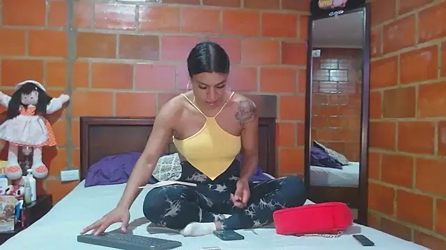 Snapshot of golositha29 chatting on December 20, 2024, 2:52 am golositha29 online show from December 20, 2024, 2:52 am