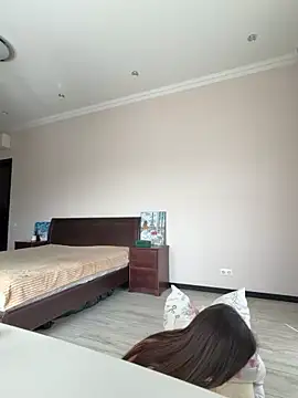 Hott Lolla online show from March 2, 2026, 9:27 am